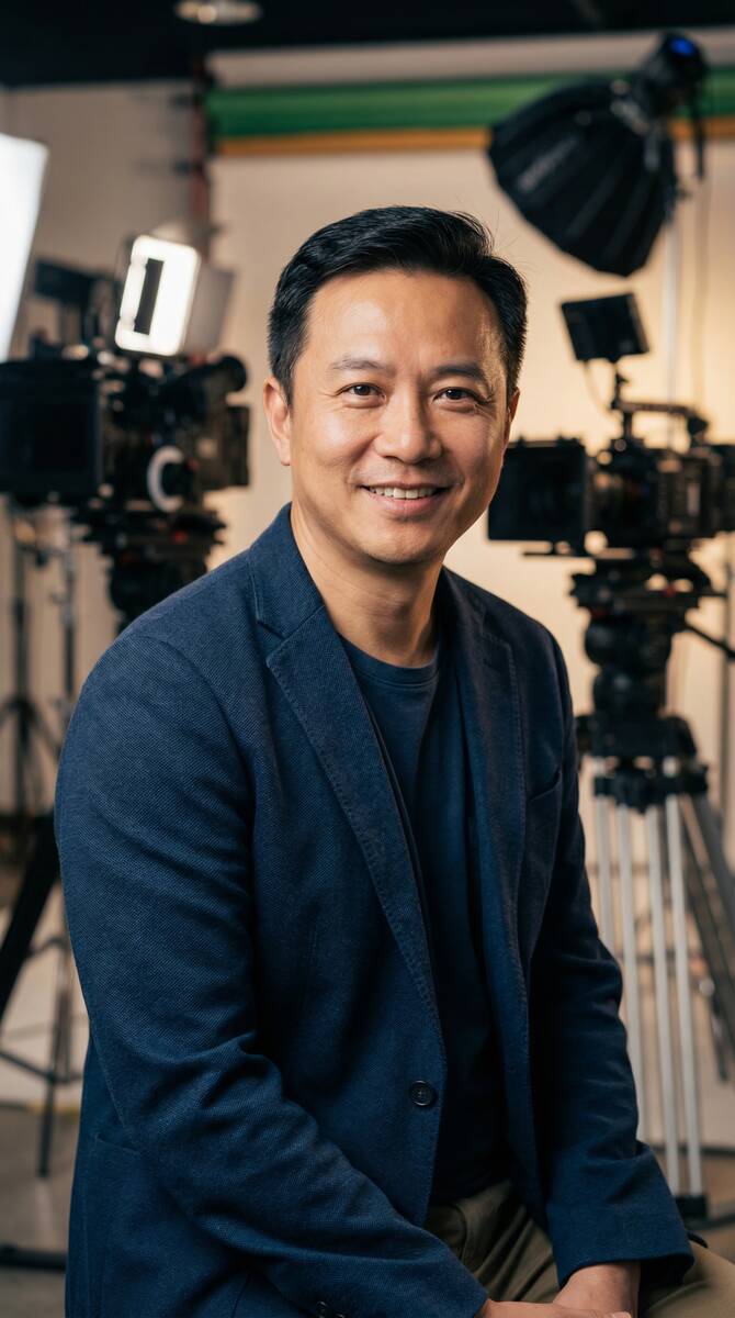 成人视频影视导演顾问